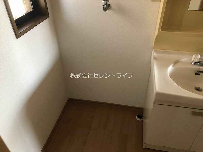 物件内観写真29　(洗濯機置き場)