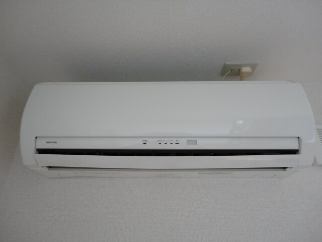 物件内観写真12　(エアコン)