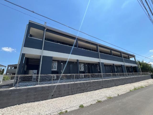 物件外観写真2　(外観写真（昼）)