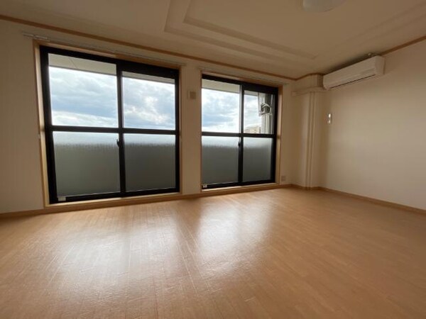 リビング(リビング)