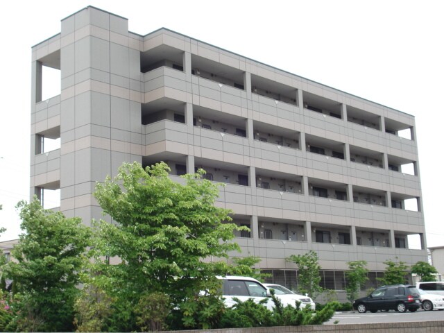 物件外観写真3　(外観写真（昼）)