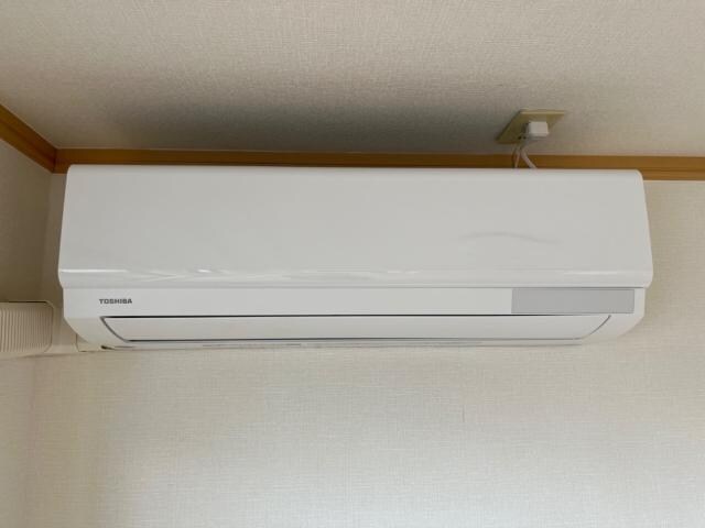 物件内観写真12　(エアコン)