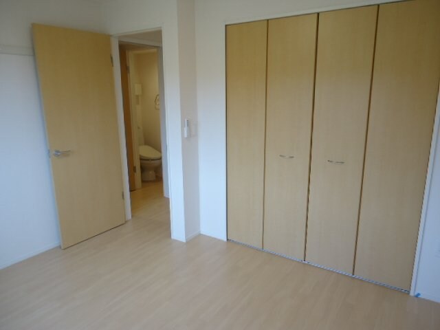 物件内観写真14　(寝室)