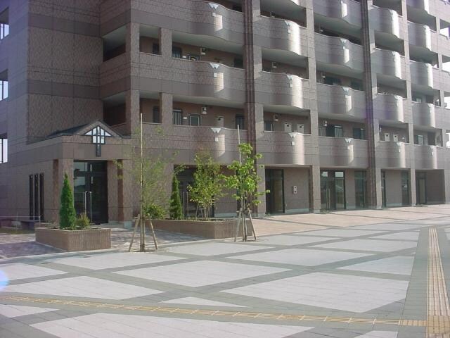 物件外観写真2　(外観写真（昼）)