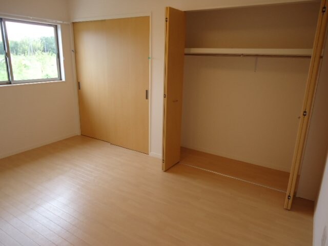 物件内観写真13　(室内)
