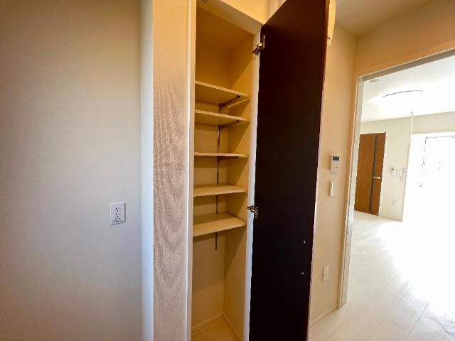 物件内観写真22　(収納)