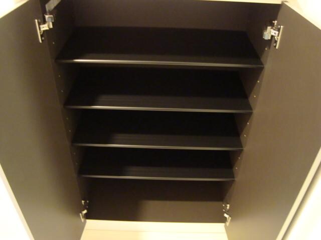 物件内観写真19　(下駄箱)