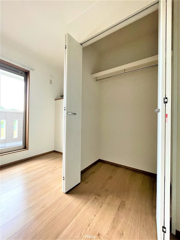 物件内観写真11　(ご家族の荷物をたっぷり収納可能です。)