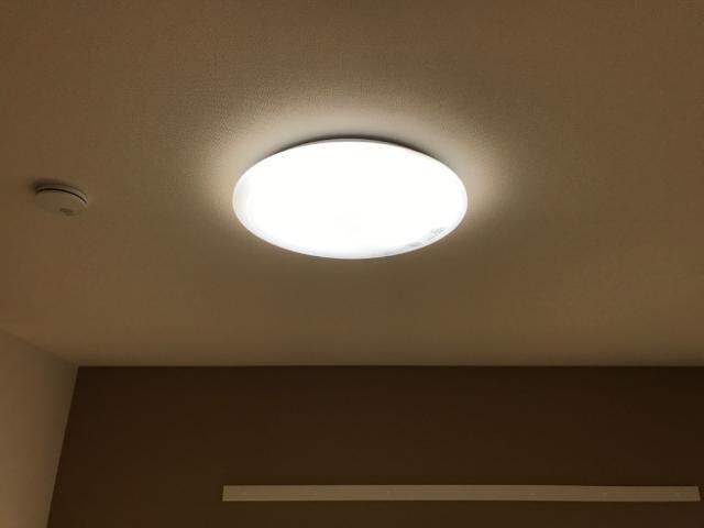 物件内観写真23　(室内照明)