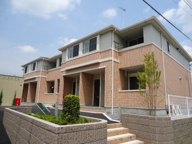 物件外観写真1　(外観写真（昼）)