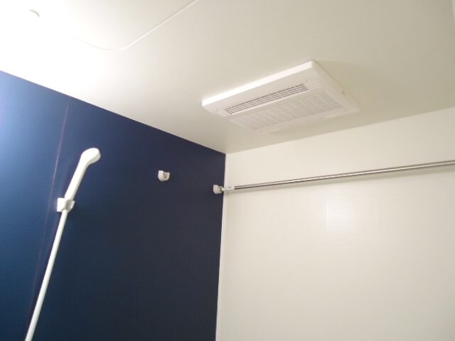 物件内観写真16　(浴室乾燥機)