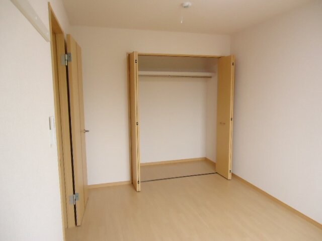 物件内観写真21　(北側洋室)