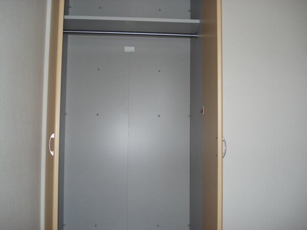 収納(北側洋室収納)