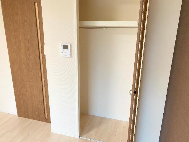 物件内観写真13　(収納)