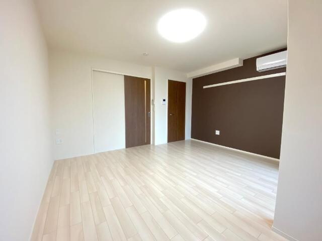 物件内観写真17　(室内)