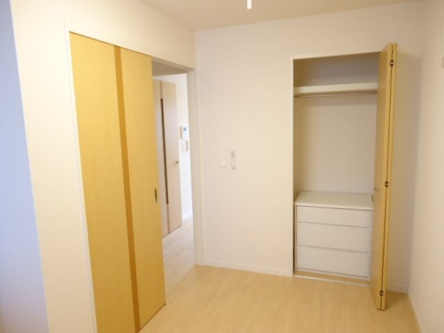 物件内観写真13　(室内)