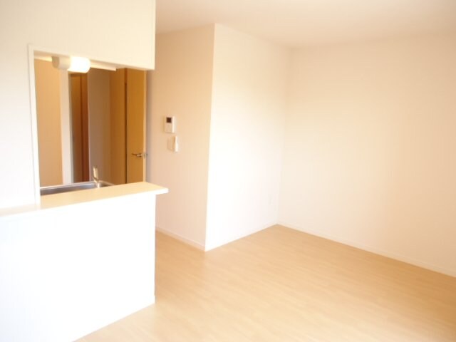 物件内観写真15　(リビング)