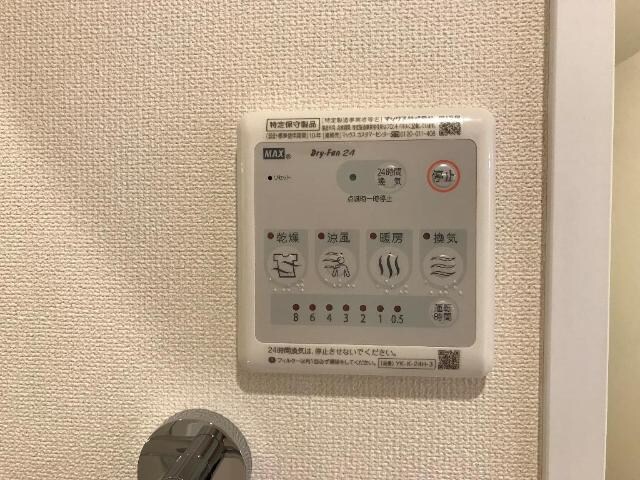 物件内観写真19　(浴室乾燥機)