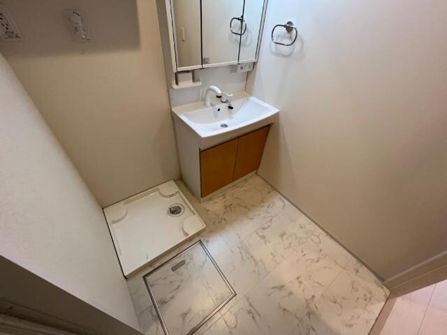 物件内観写真14　(洗面)