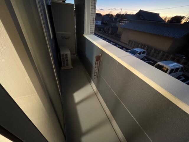 物件内観写真22　(ベランダ)