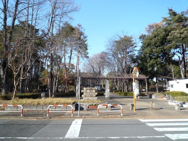 物件内観写真20　(松代公園まで450m)