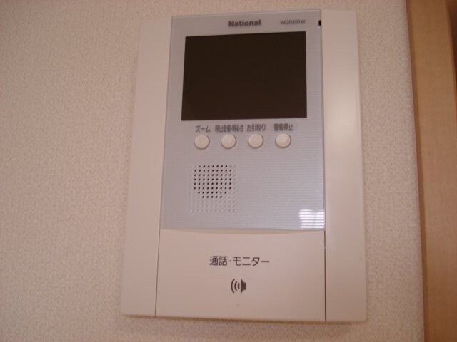 物件内観写真12　(カメラ付インターホン)