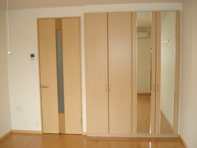 物件内観写真21　(洋室)