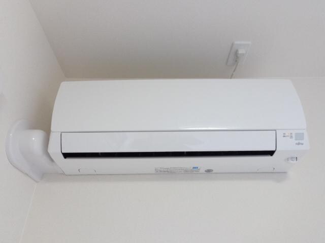 物件内観写真12　(エアコン)
