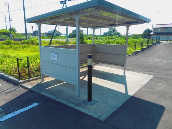 物件内観写真11　(駐輪場)