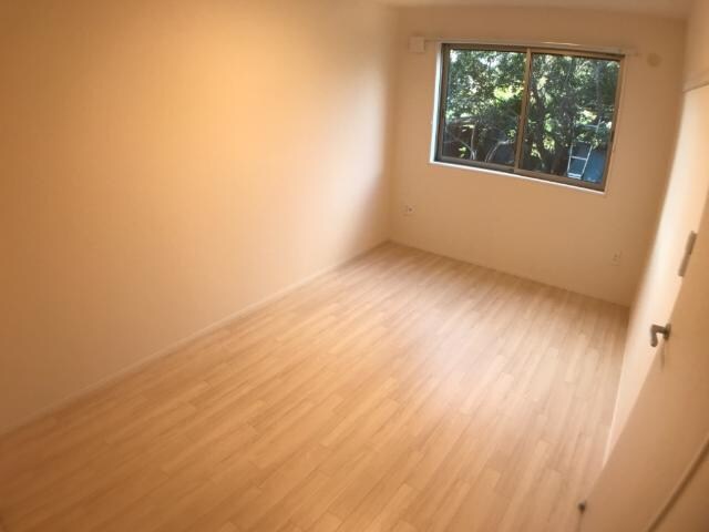 物件内観写真23　(洋室)