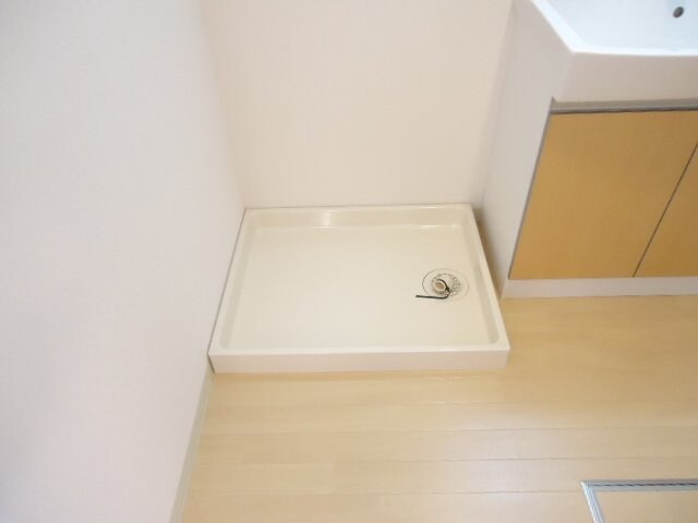 物件内観写真21　(洗濯機置場)