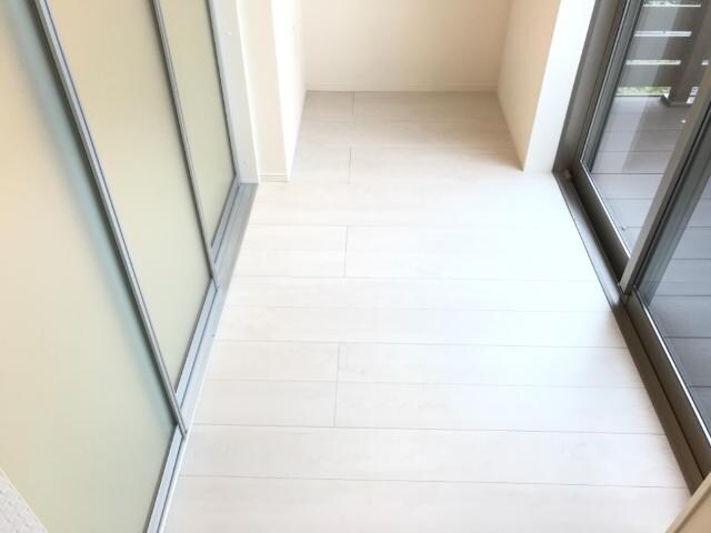 物件内観写真11　(インナーテラス)