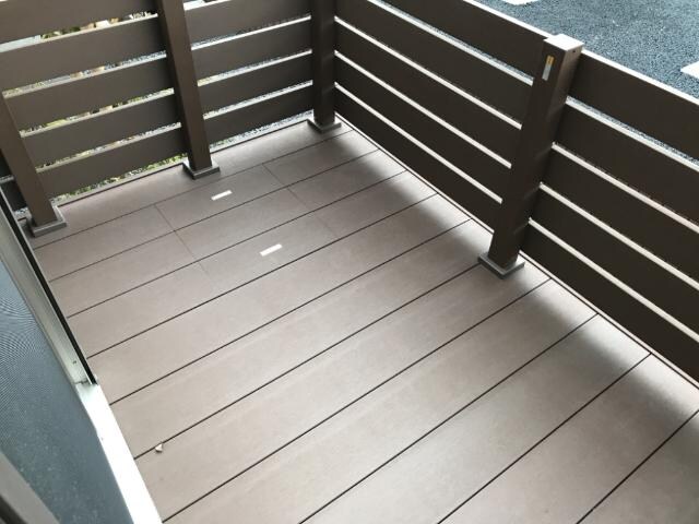 物件内観写真15　(ベランダ)