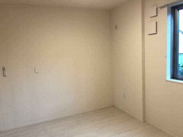 物件内観写真23　(洋室)