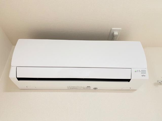 物件内観写真11　(エアコン)