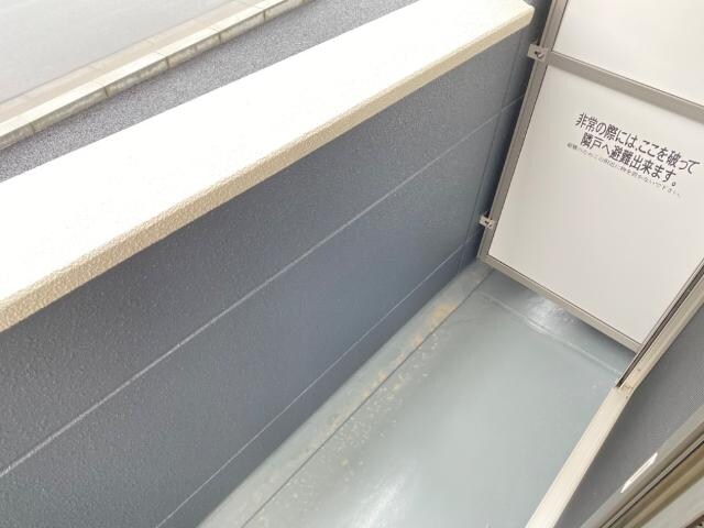 物件内観写真21　(ベランダ)