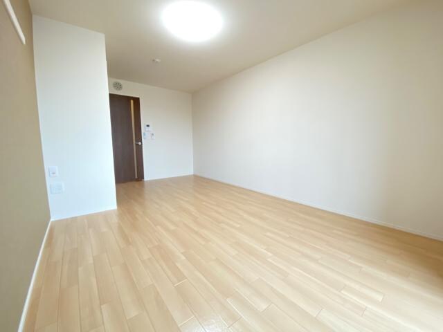 物件内観写真24　(洋室)