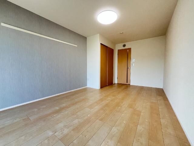 物件内観写真16　(室内)