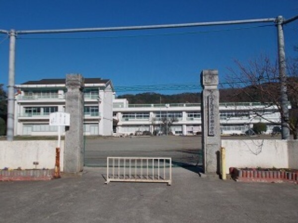 その他(小田小学校まで280m)