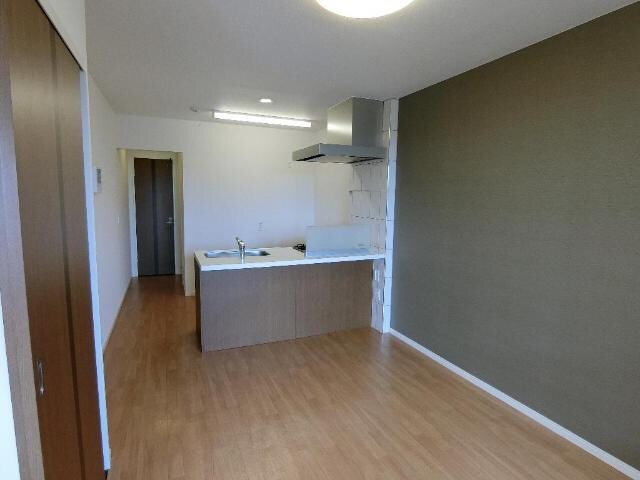 物件内観写真14　(リビング)