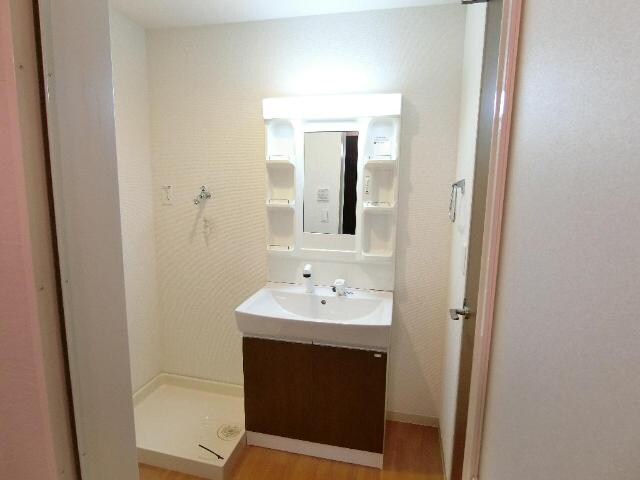 物件内観写真20　(洗髪洗面化粧台)