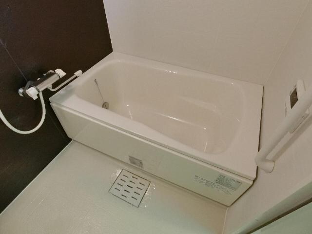 物件内観写真21　(ユニットバス)