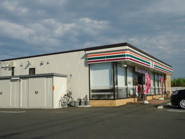 物件内観写真27　(セブンイレブンつくばみどりの東店まで664ｍ)