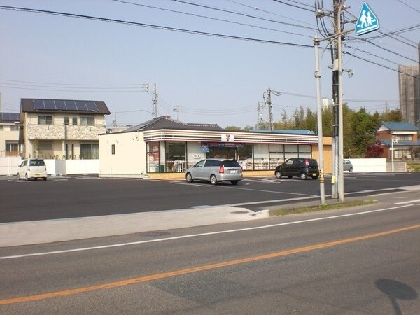 物件内観写真25　(セブンイレブンつくば瑞穂団地入口店まで1，234ｍ)