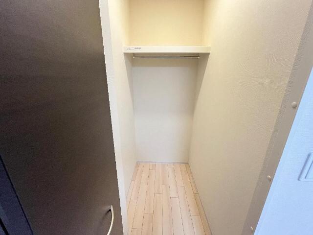 物件内観写真17　(収納)