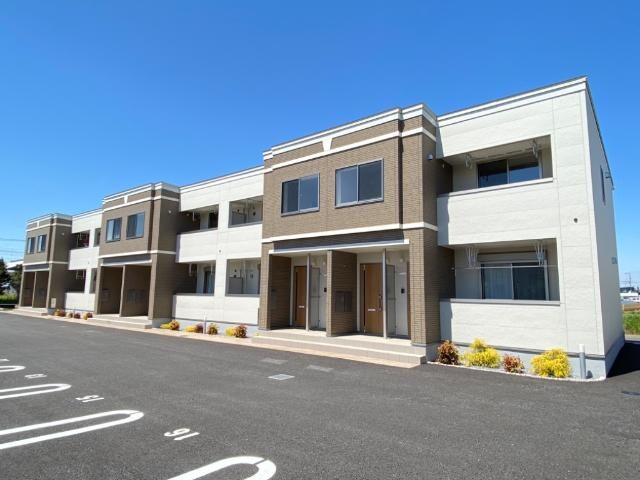 物件外観写真1　(外観写真（昼）)