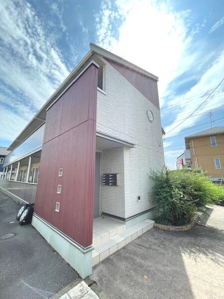 レセンテ紫峰ヶ丘Ｃ棟外観写真