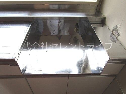 物件内観写真17　(ガスコンロ置き場)