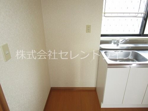 物件内観写真34　(冷蔵庫置き場)