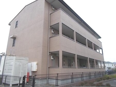 サン・クレスト外観写真